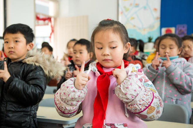 Sáng kiến chống cận thị ở tiểu học Trung Quốc