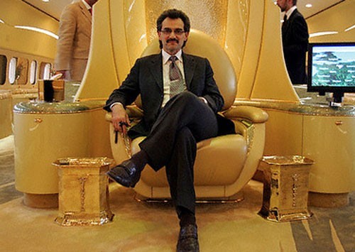 Hoàng tử Saudi Arabia, Alwaleed Bin Talal, là một trong những tỷ phú giàu nhất thế giới. Ảnh: Corbis