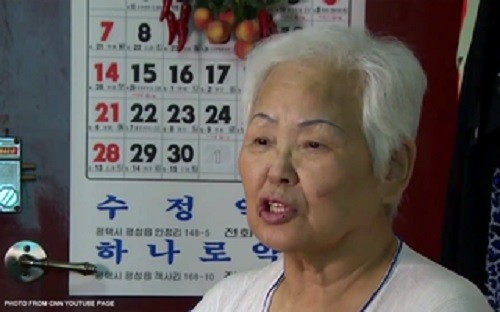 Cụ bà Kim Bok-soon năm nay 77 tuổi, mắc hen suyễn mãn tính trước khi nhiễm MERS song vẫn hồi phục khỏe mạnh. Ảnh: CNN.
