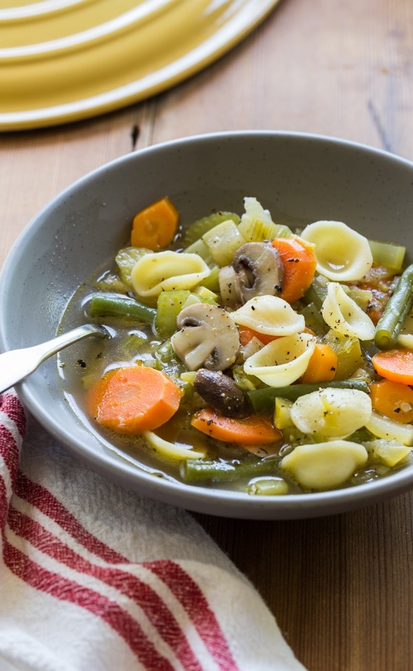 Cách làm món soup rau củ cho nàng muốn giảm cân