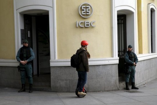 Tây Ban Nha bỏ tù 6 quan chức ngân hàng Trung Quốc