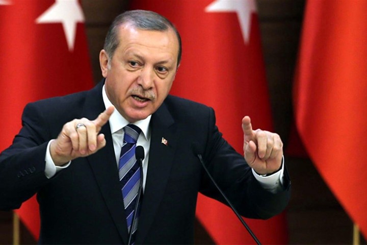 Tổng thống Erdogan ban bố tình trạng khẩn cấp tại Thổ Nhĩ Kỳ trong 3 tháng