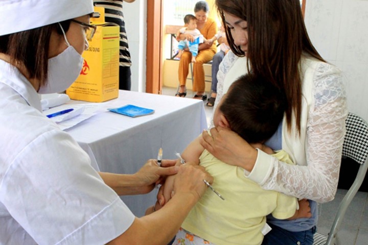 5 quan niệm ngớ ngẩn của bố mẹ về tiêm phòng vắc xin cho trẻ