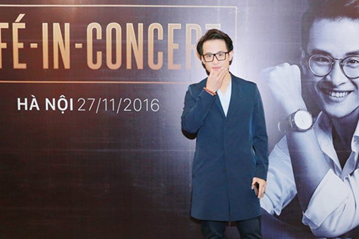 Hà Anh Tuấn kỷ niệm 10 năm ca hát bằng Cafe-In-Concert