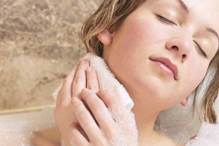 Tắm như thế nào để không gây hại cho làn da?