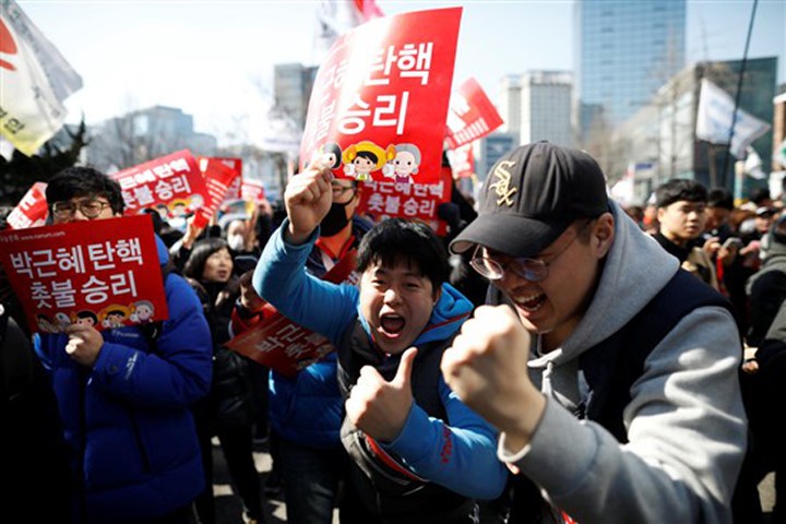 Tổng thống Park Geun-hye bị phế truất: Hàn Quốc đối mặt nhiều thách thức