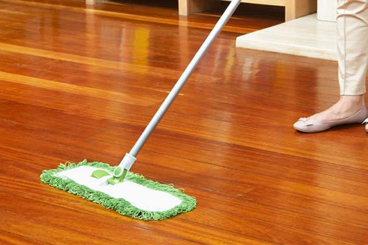 Cách bảo quản sàn gỗ cho nhà trong ngày nồm, ẩm ướt