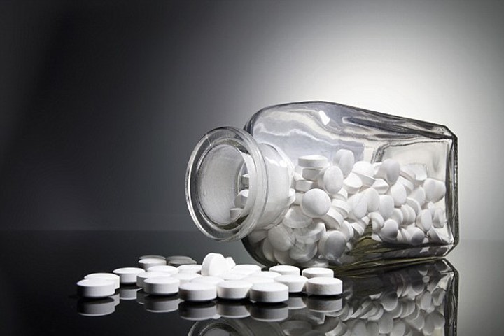 Lạm dụng aspirin có thể làm tăng gấp đôi nguy cơ đau tim