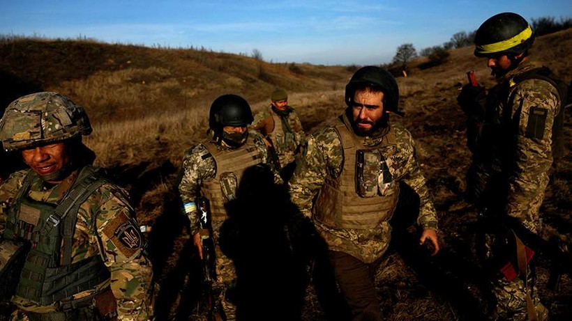 Quân đội Ukraine rút lui hàng loạt khỏi Soledar
