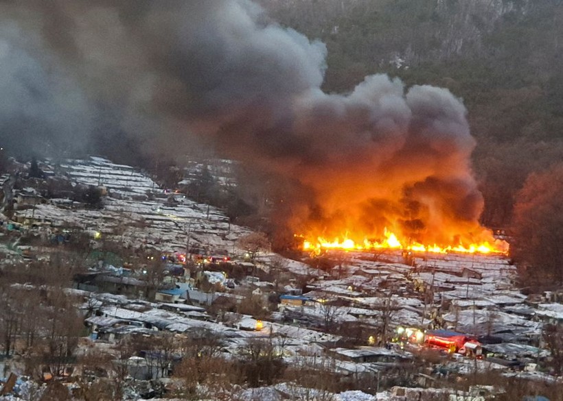 Hỏa hoạn tại khu ổ chuột ở Hàn Quốc.