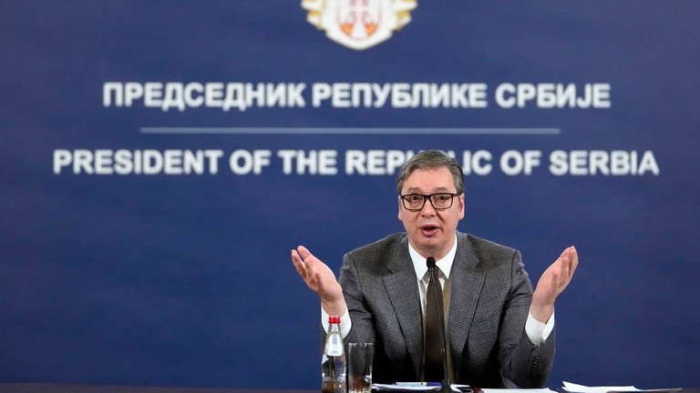 Tổng thống Serbia Aleksandar Vucic phát biểu ở Belgrade. (Ảnh: AP /Darko Vojinovic)