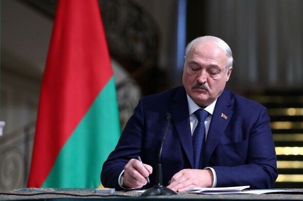 Ông Lukashenko muốn Moscow triển khai vũ khí hạt nhân chiến lược