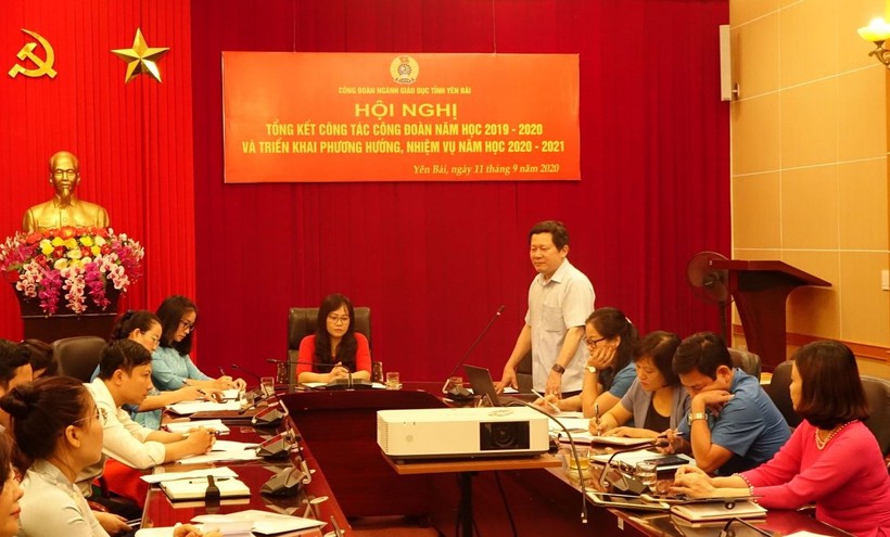 Đ/c Vương Văn Bằng - Giám đốc Sở GD&ĐT gửi lời động viên các công đoàn viên