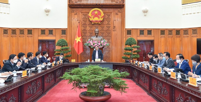Thủ tướng Phạm Minh Chính làm việc với Đại học Quốc gia Hà Nội.
