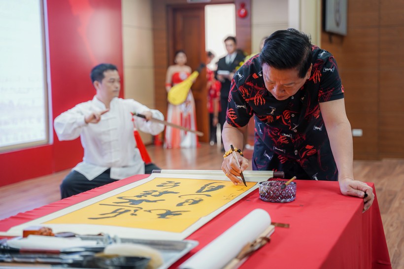 Ngày hội quốc tế tiếng Trung Quốc tại Trường ĐH Ngoại thương ảnh 2