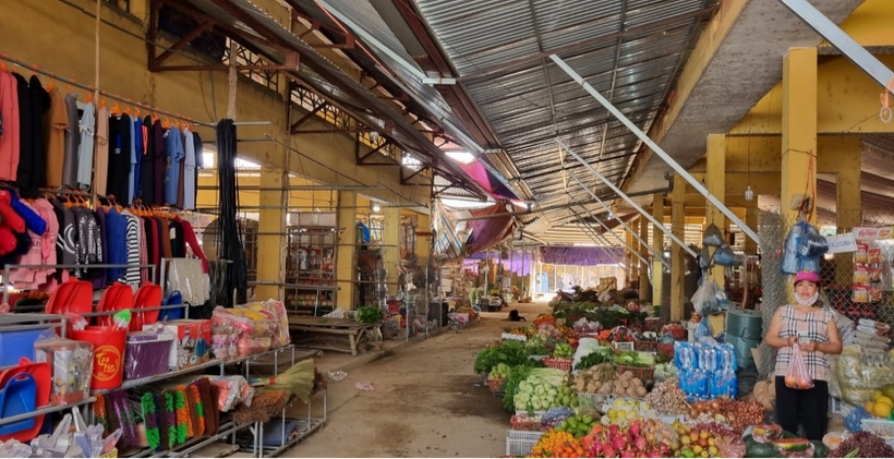 Chợ An Thịnh nơi cung cấp những sản vật của người dân địa phương. ảnh 1