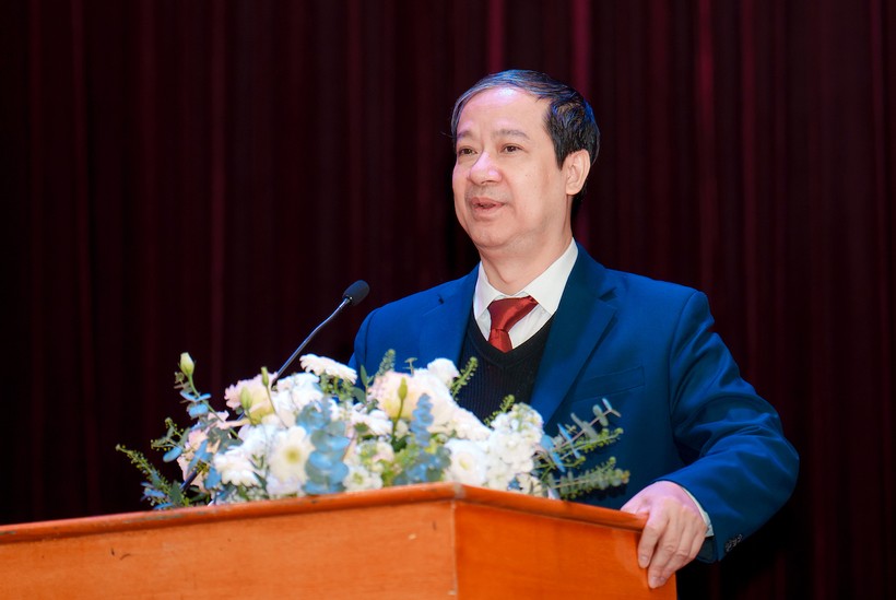 Bộ trưởng Nguyễn Kim Sơn phát biểu chúc mừng tại buổi lễ.
