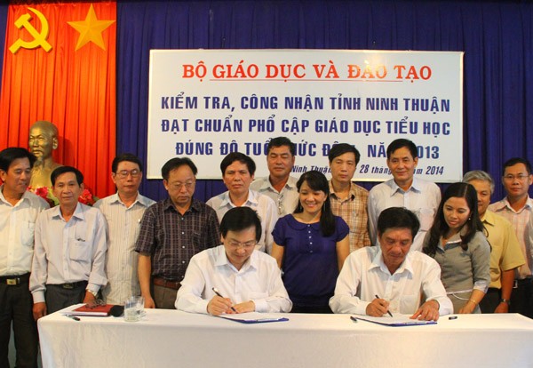 Tỉnh Ninh Thuận đạt chuẩn PCGDTHĐĐT mức độ 1 