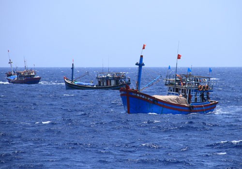 Tàu đánh cá của ngư dân Việt Nam hoạt động gần khu vực Trung Quốc hạ đặt giàn khoan Hải Dương 981