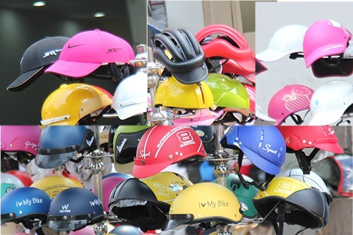 Mũ bảo hiểm kém chất lượng vẫn bày bán ở nhiều nơi