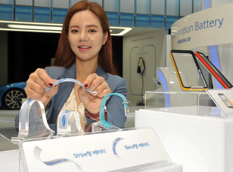 Samsung ra mắt pin mỏng như giấy có thể dán vào thiết bị