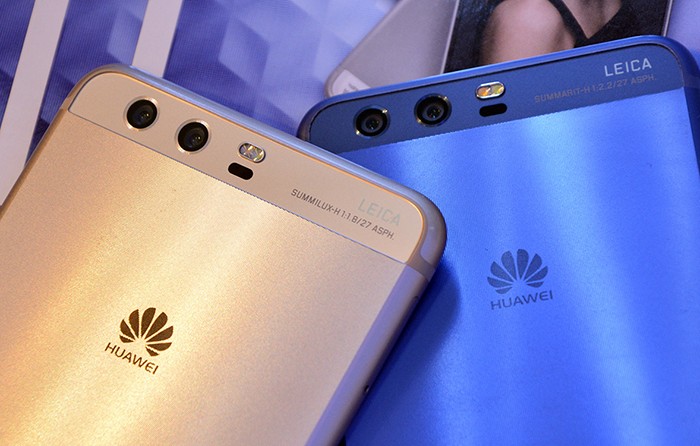 Điện thoại cao cấp của Huawei bị tố dùng linh kiện chất lượng không đồng đều