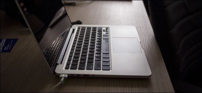 Có nên cắm sạc liên tục cho laptop?