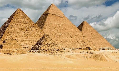 Lý do pharaoh Ai Cập chuyển kim tự tháp xuống lăng mộ dưới đất
