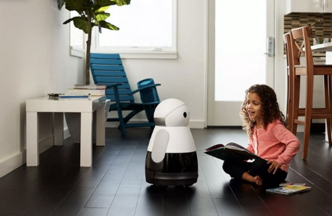 Amazon đang phát triển robot quản gia