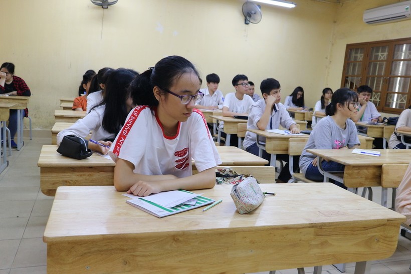 Gần 86.000 thí sinh Hà Nội làm thủ tục thi vào lớp 10 THPT