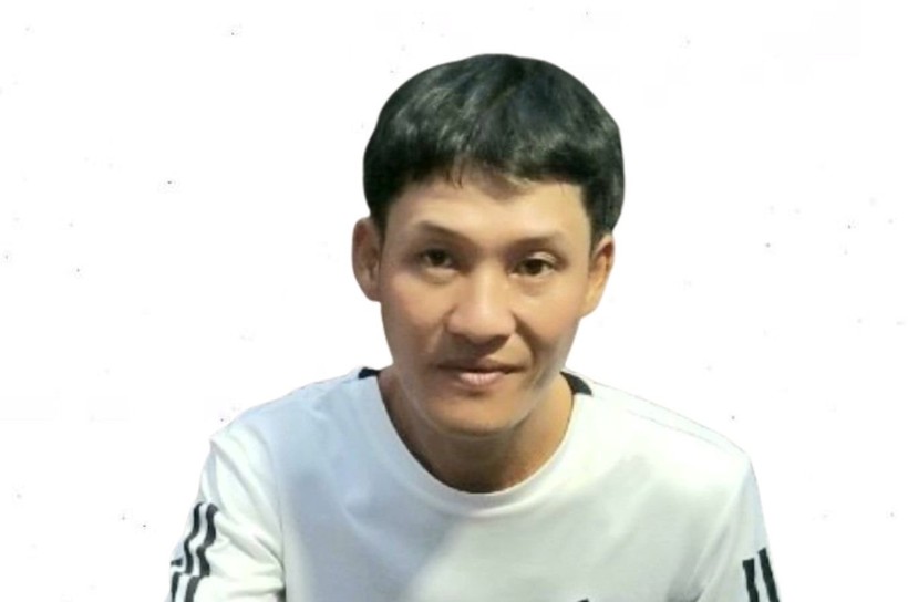 Đối tượng Hồ Thanh Phong (42 tuổi, trú tại xã Hòa Thuận, TP Buôn Ma Thuột) bị cơ quan Công an tỉnh Đắk Lắk truy nã toàn quốc.