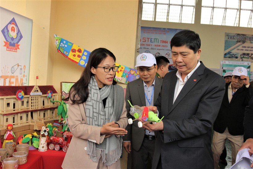 Ngày hội STEM tỉnh Đắk Lắk gắn học đi đôi với hành ảnh 4