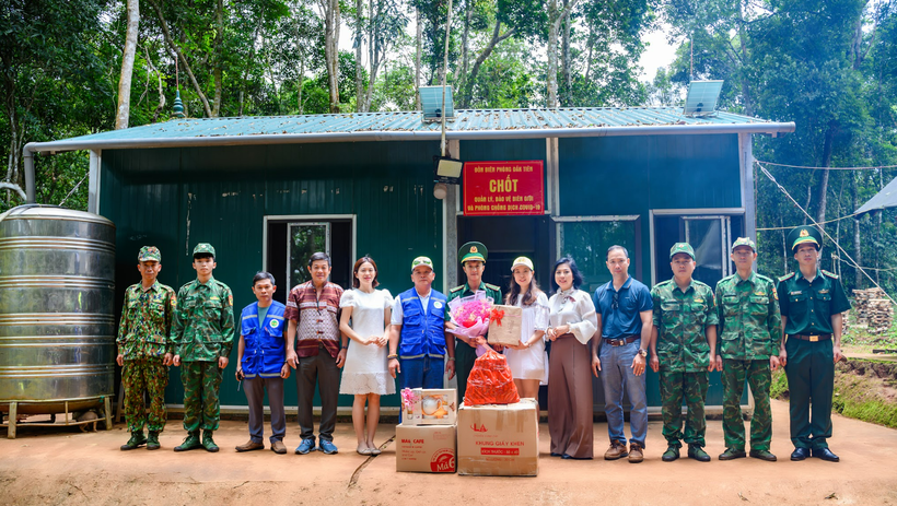 Câu lạc bộ Doanh nhân C&D tiếp sức đến trường tại Đắk Lắk ảnh 5