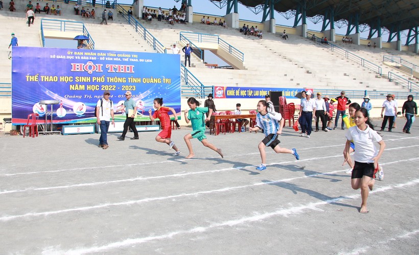 Hơn 1.500 học sinh Quảng Trị tham gia hội thi thể thao ảnh 5