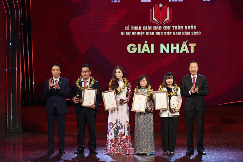 Trao Giải báo chí toàn quốc “Vì sự nghiệp Giáo dục Việt Nam” năm 2020