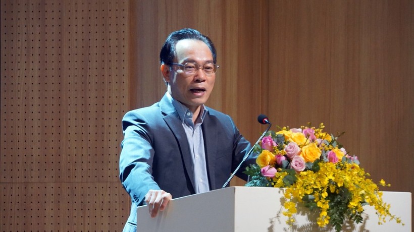 Thứ trưởng Bộ GD&ĐT Hoàng Minh Sơn chủ trì Tọa đàm, ngày 7/12 tại TPHCM. Ảnh: Mạnh Tùng