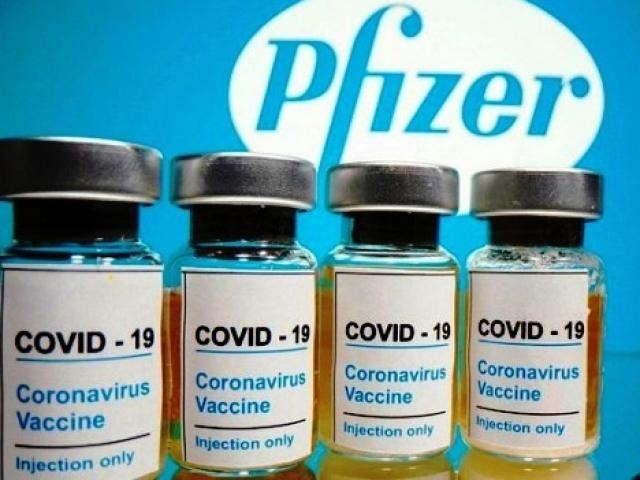 Bộ trưởng Bộ Y tế cho biết việc gia hạn vắc xin Pfizer theo thông lệ quốc tế, Việt Nam không tự động gia hạn. Ảnh minh họa.