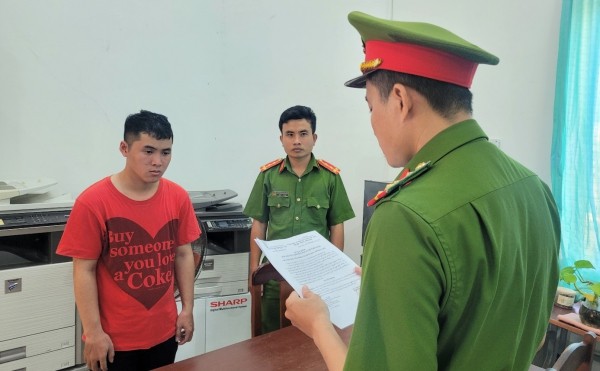 Cơ quan công an thi hành các quyết định tố tụng đối với Nguyễn Quốc Huy.