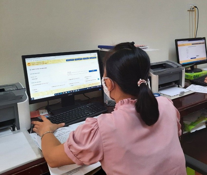 Sở GD&ĐT Hà Nội khuyến khích học sinh, phụ huynh làm thủ tục nhập học trực tuyến