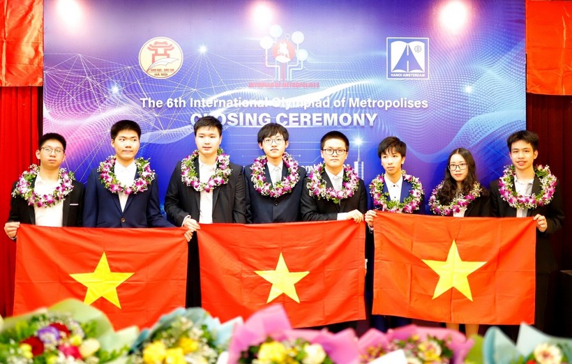 Học sinh Việt Nam đạt thành tích xuất sắc tại Olympic quốc tế dành cho các thành phố lớn