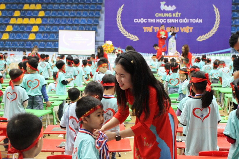 Hơn 600 học sinh mầm non Hà Nội đua tài tính nhẩm nhanh ảnh 4
