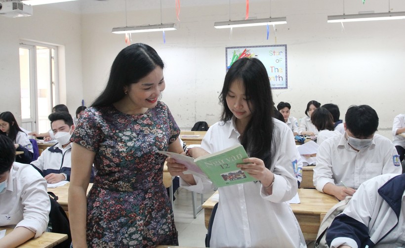 Học sinh Hà Nội tăng tốc ôn thi tốt nghiệp THPT 2023 ảnh 5