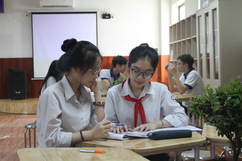 Học sinh Hà Nội tăng tốc ôn tập thi vào lớp 10 ảnh 3