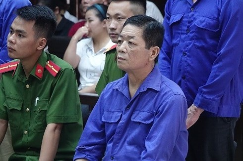 Nguyễn Kim Hưng (tức Hưng "kính") nhập viện đêm hôm qua (13/8) và tử vong vào trưa nay 14/8.