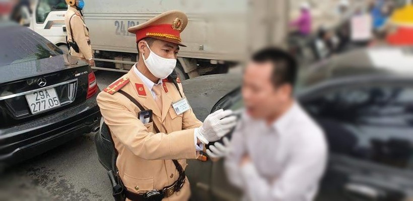 Hà Nội: Tài xế gây tai nạn trên đường Kim Mã, vi phạm nồng độ cồn ở mức “khủng”