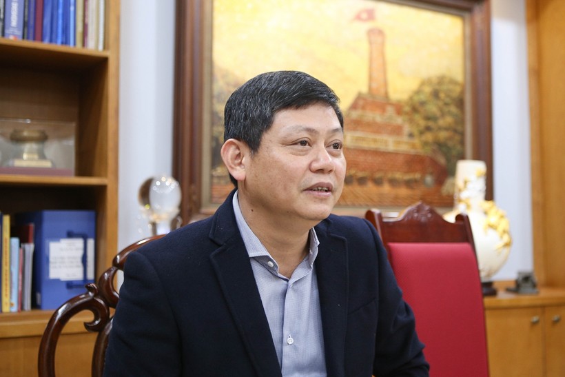 Ông Tạ Nam Chiến - Chủ tịch UBND quận Ba Đình trao đổi với Báo GD&TĐ.