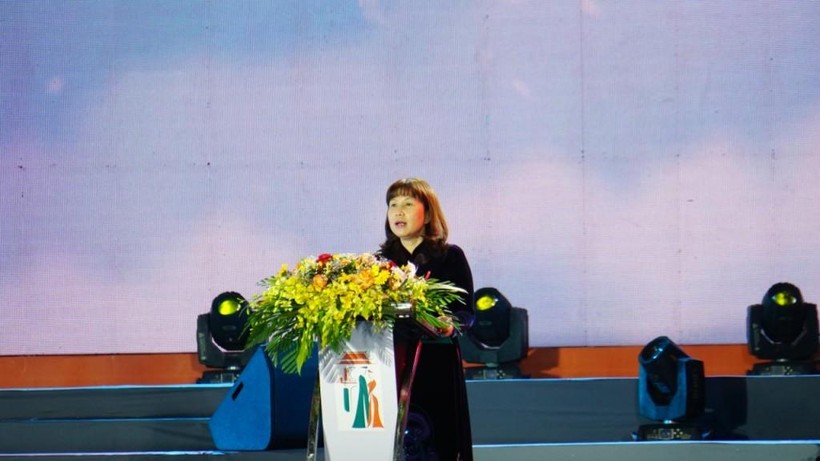Bà Đặng Hương Giang - Giám đốc Sở Du lịch Hà Nội phát biểu trong lễ bế mạc.