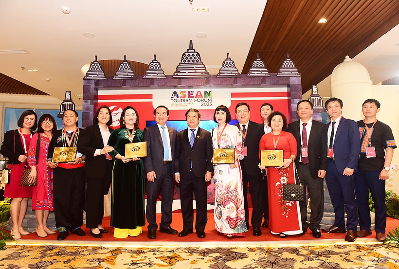 Du lịch Việt Nam vinh dự có 14 đơn vị đạt giải thưởng Du lịch ASEAN 2023 (Ảnh: TITC)