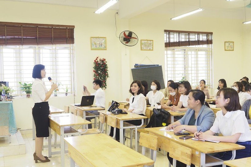 Trường học Hà Nội trao đổi chuyên môn đổi mới công tác dạy và học ảnh 1