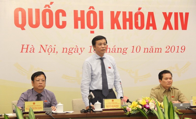 Tổng thư ký Quốc hội Nguyễn Hạnh Phúc thông tin với báo chí về một số nội dung liên quan đến công tác nhân sự